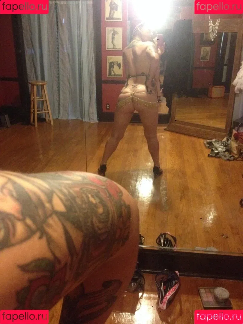 Danielle Colby Onlyfans Photo Gallery 