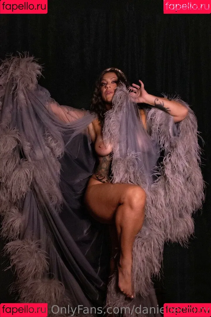 Danielle Colby Onlyfans Photo Gallery 