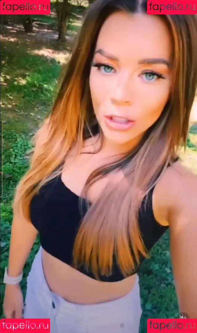 Jackie Redmond Onlyfans Photo Gallery 