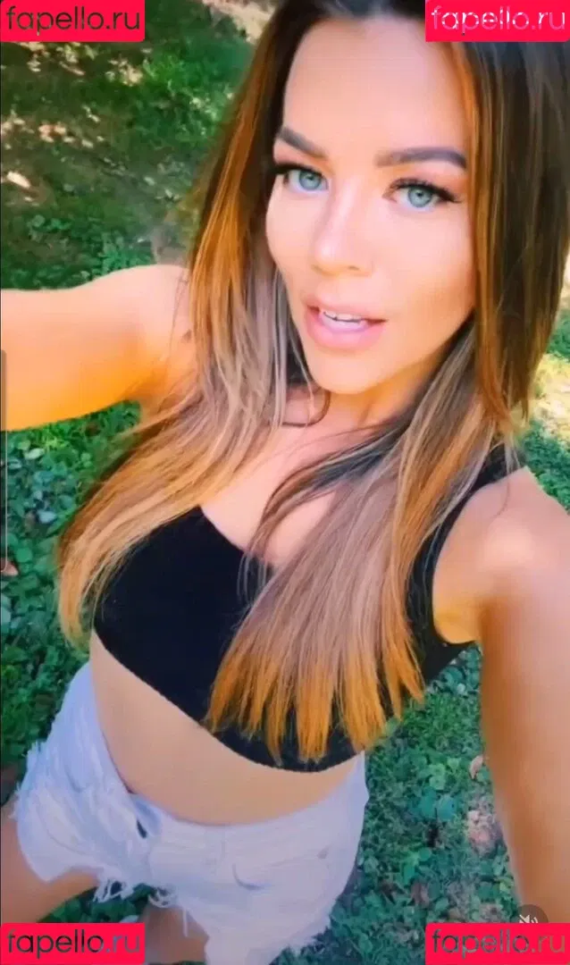 Jackie Redmond Onlyfans Photo Gallery 