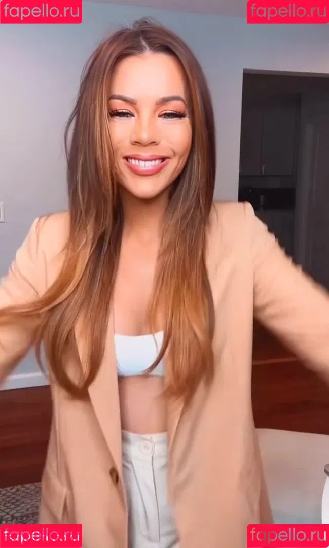 Jackie Redmond Onlyfans Photo Gallery 