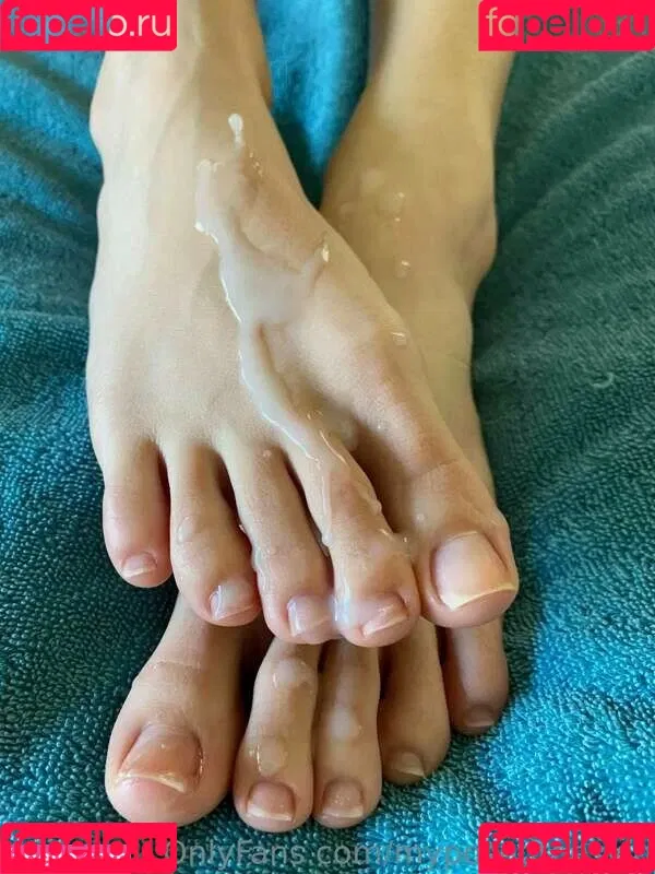 myposedtoes Onlyfans Photo Gallery 