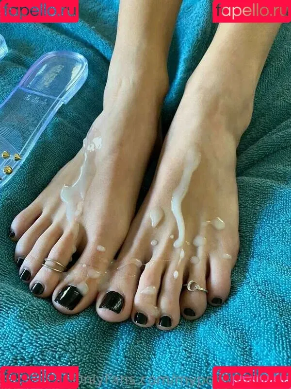 myposedtoes Onlyfans Photo Gallery 