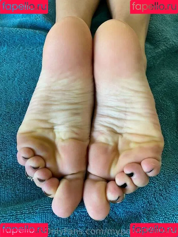 myposedtoes Onlyfans Photo Gallery 