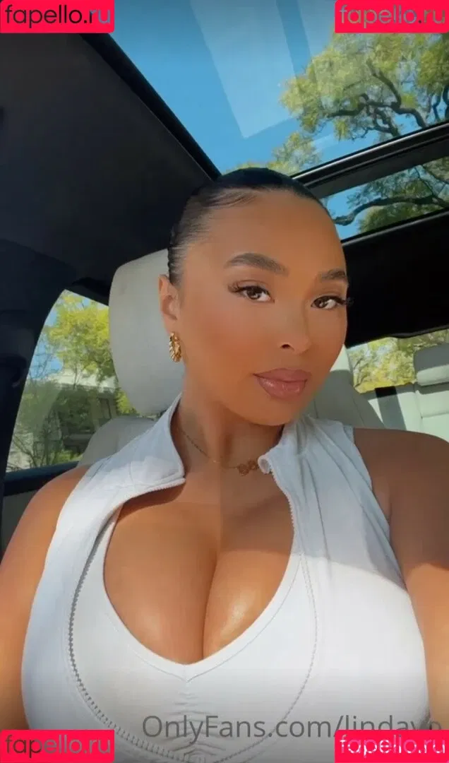Linda Vo Onlyfans Photo Gallery 