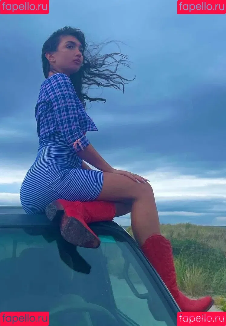 Rowan Blanchard Onlyfans Photo Gallery 