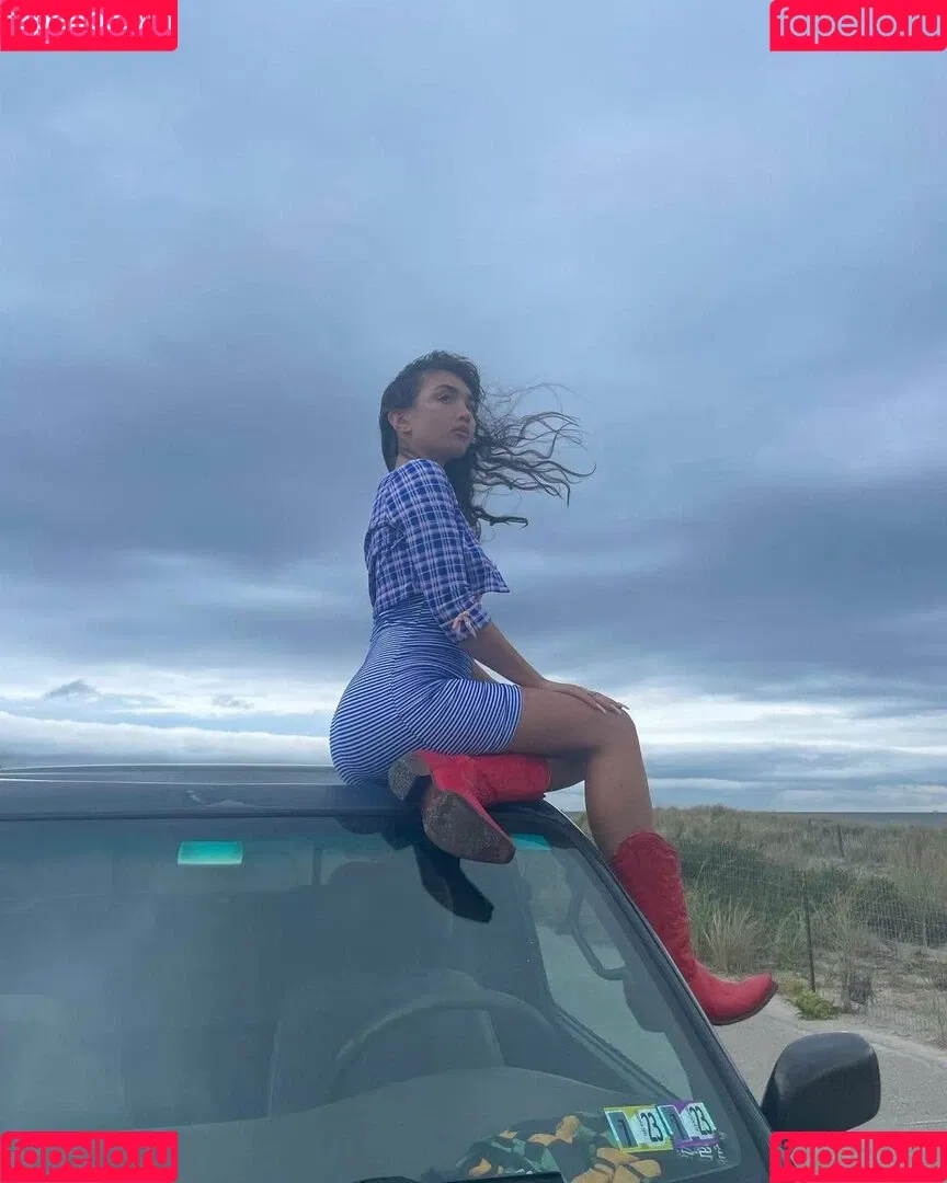 Rowan Blanchard Onlyfans Photo Gallery 