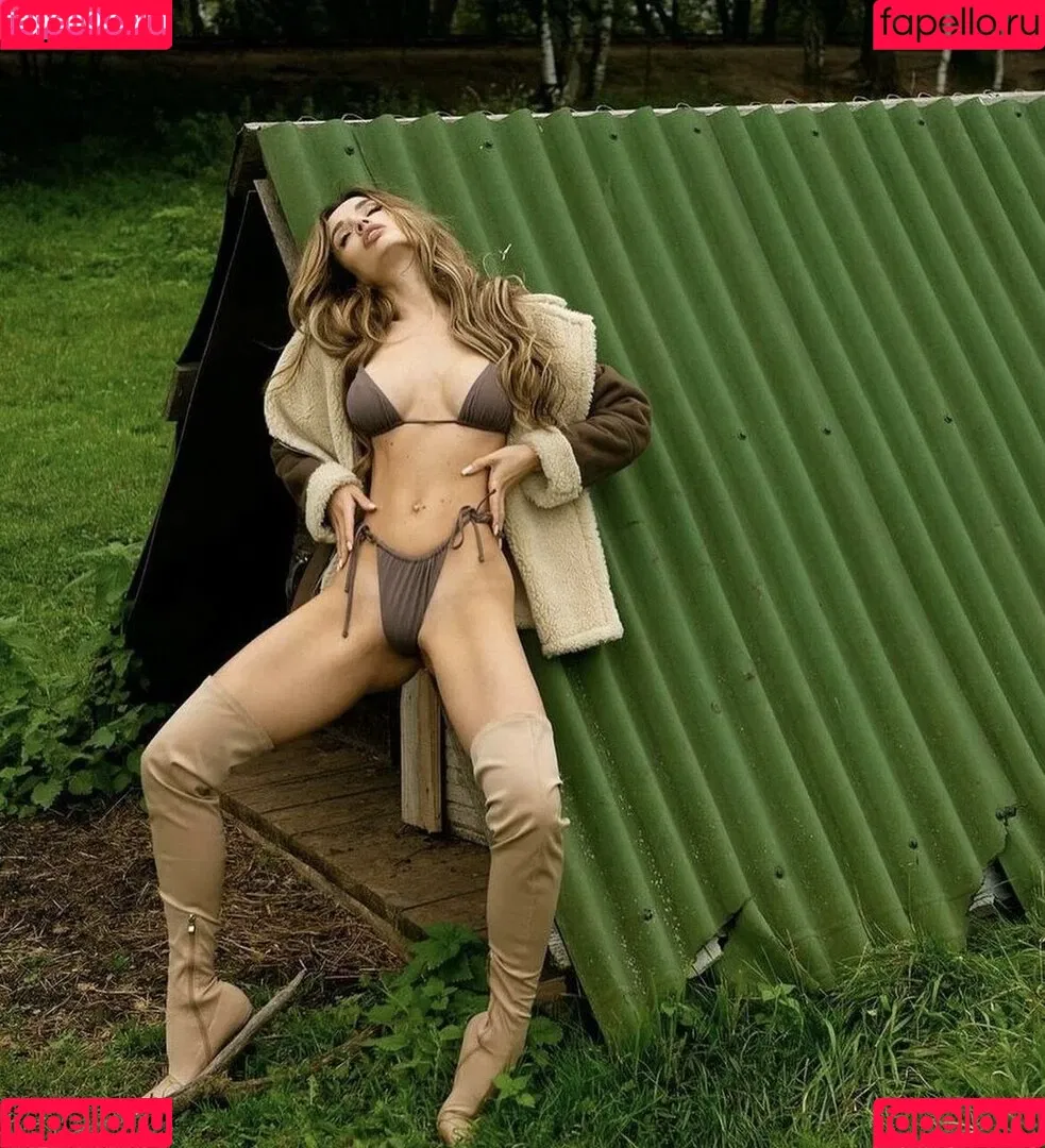 Ekaterina Zueva Onlyfans Photo Gallery 