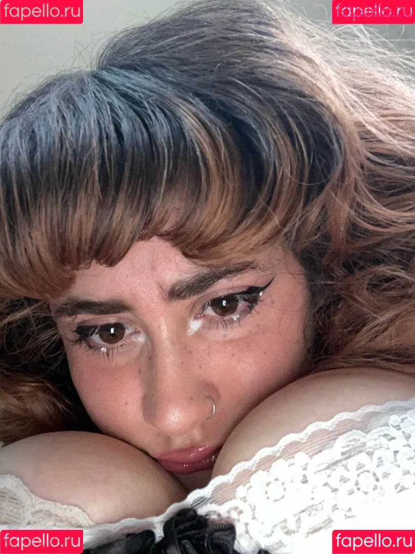 Oatmilkmommy Onlyfans Photo Gallery 