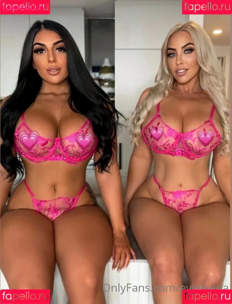 evieleana Onlyfans Photo Gallery 