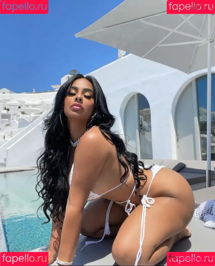 Ayisha Diaz Onlyfans Photo Gallery 