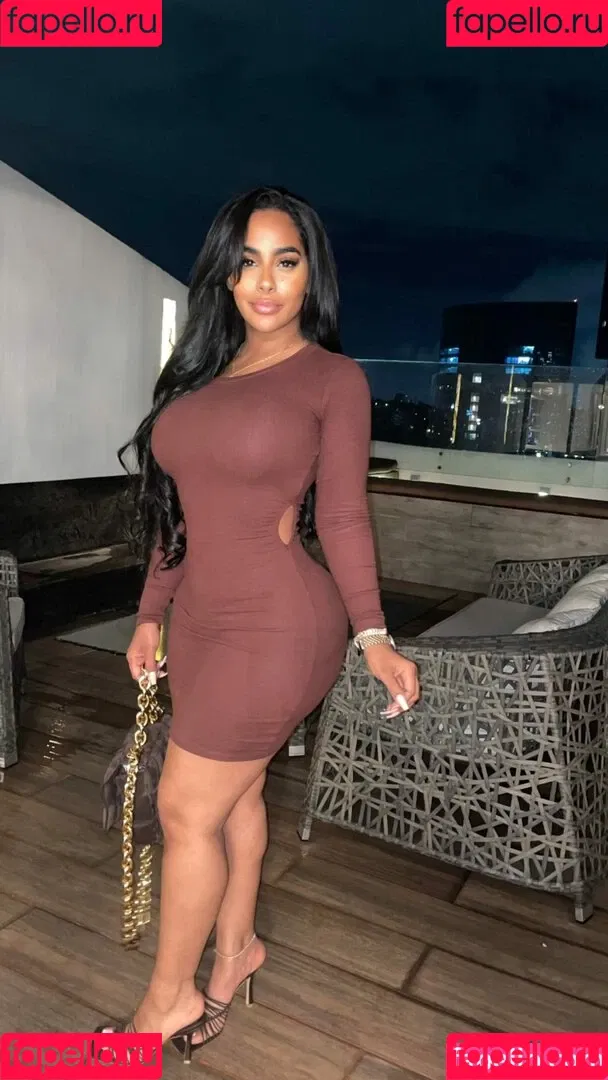 Ayisha Diaz Onlyfans Photo Gallery 