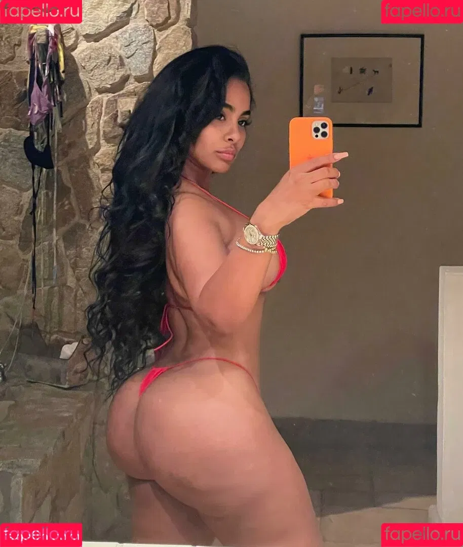 Ayisha Diaz Onlyfans Photo Gallery 