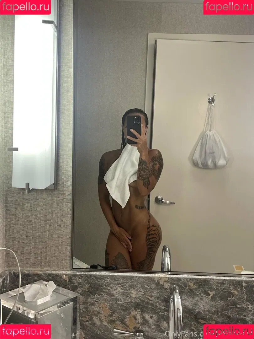 Sereneazn Onlyfans Photo Gallery 