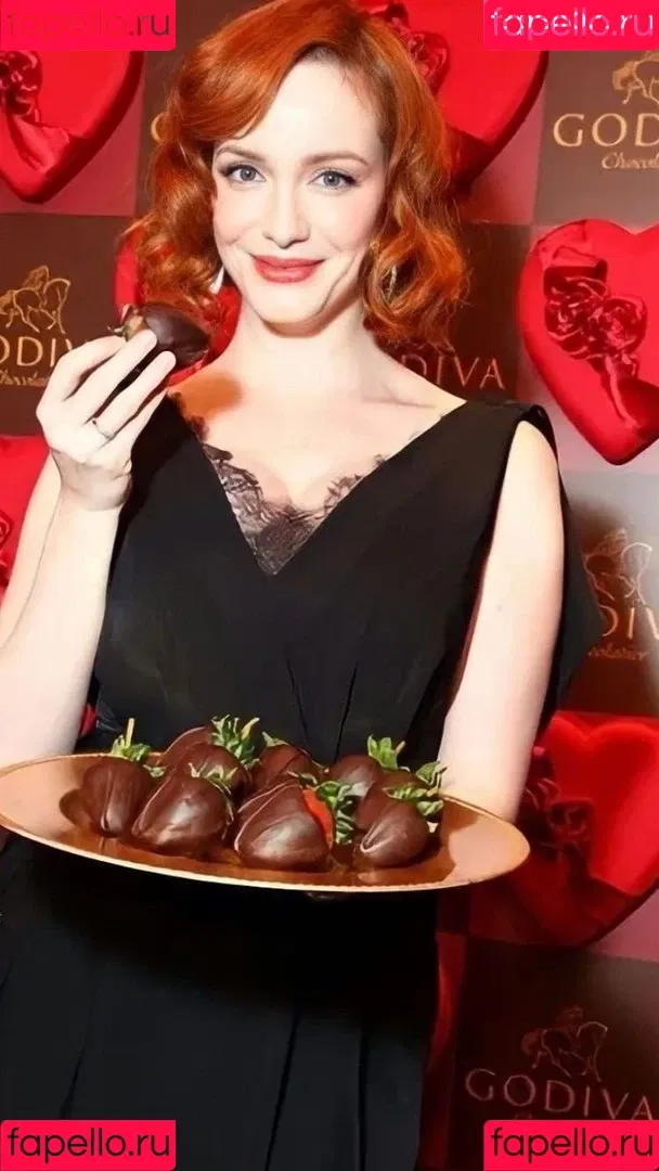Christina Hendricks Onlyfans Photo Gallery 