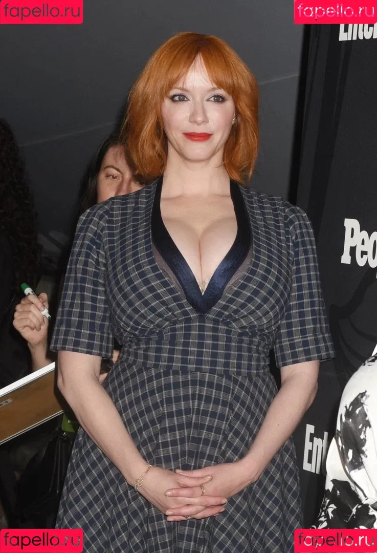 Christina Hendricks Onlyfans Photo Gallery 