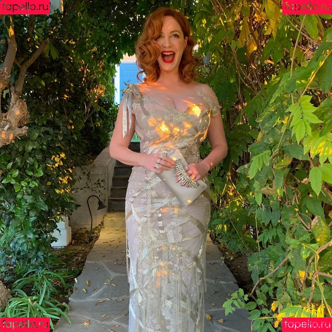 Christina Hendricks Onlyfans Photo Gallery 