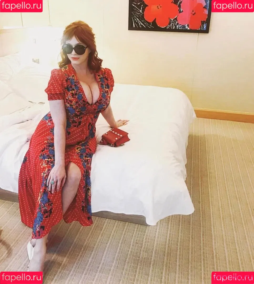 Christina Hendricks Onlyfans Photo Gallery 