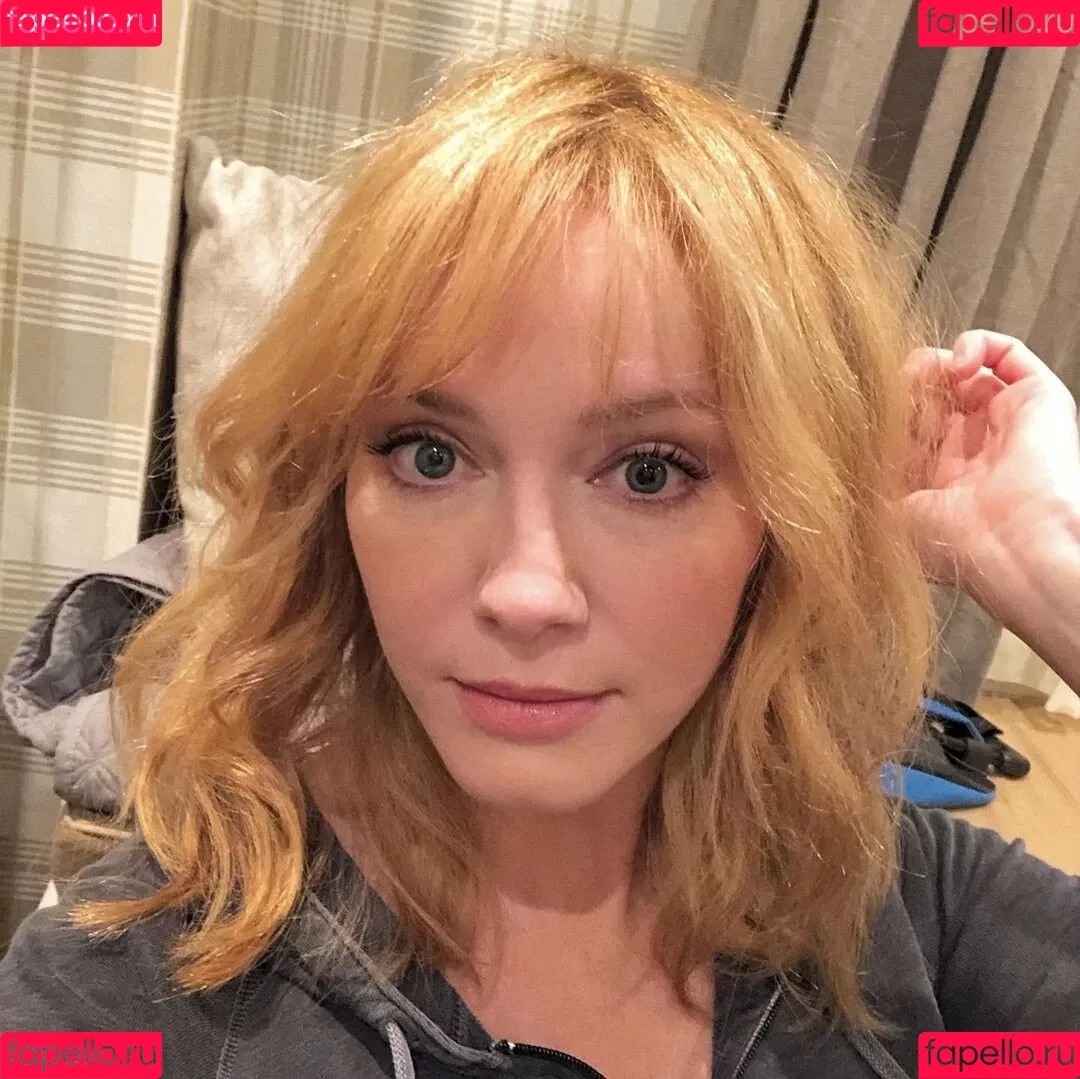 Christina Hendricks Onlyfans Photo Gallery 
