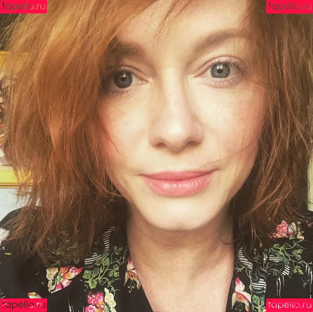 Christina Hendricks Onlyfans Photo Gallery 