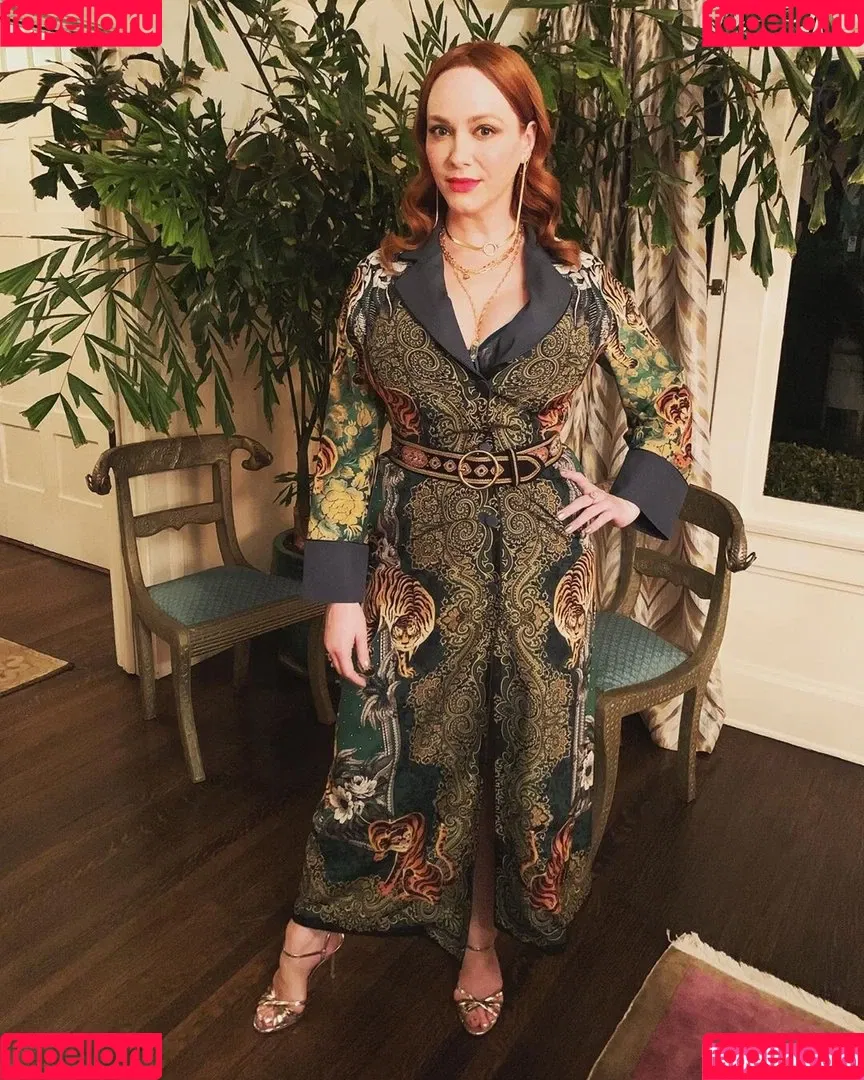 Christina Hendricks Onlyfans Photo Gallery 