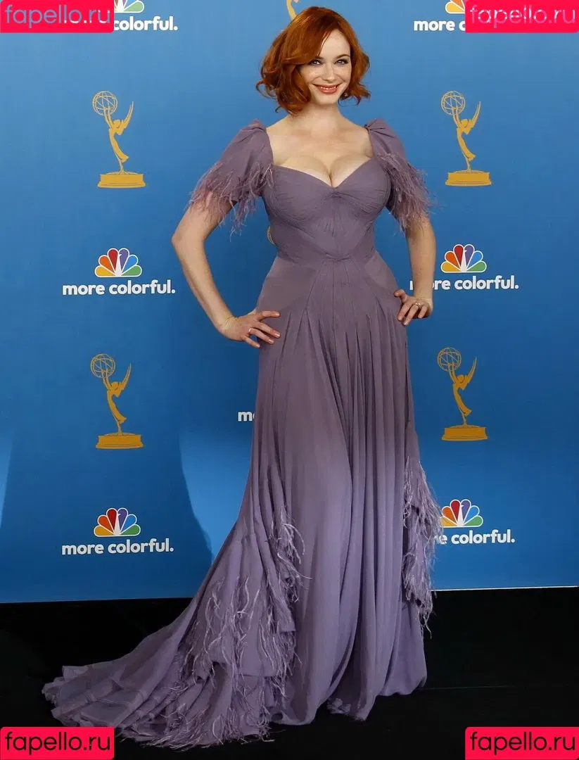 Christina Hendricks Onlyfans Photo Gallery 
