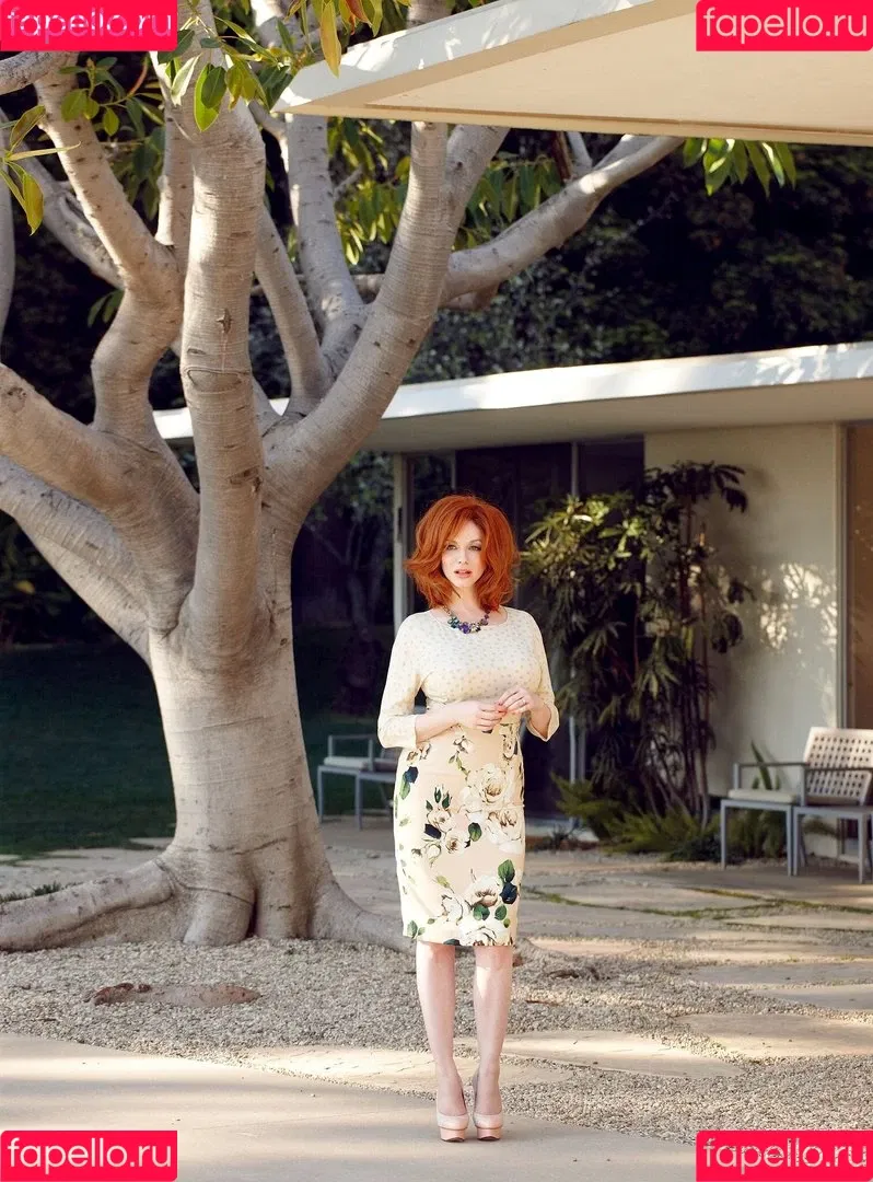 Christina Hendricks Onlyfans Photo Gallery 