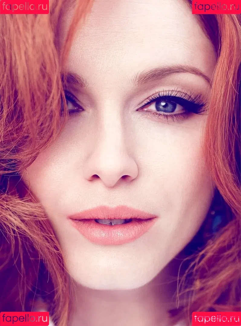 Christina Hendricks Onlyfans Photo Gallery 