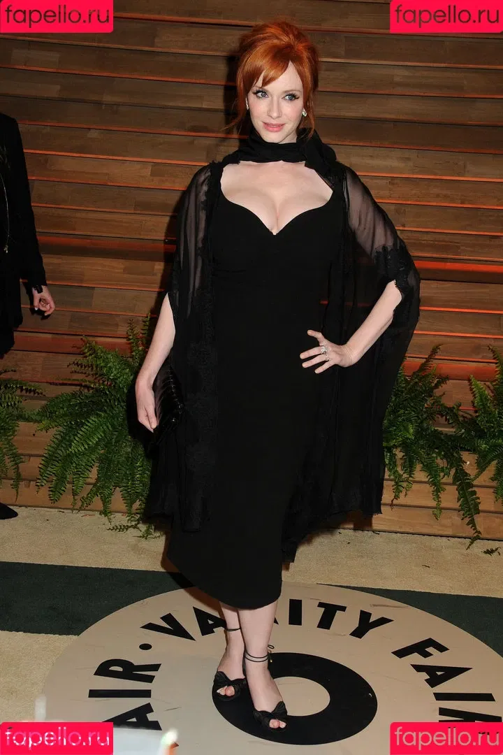 Christina Hendricks Onlyfans Photo Gallery 