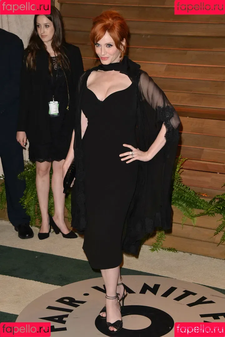 Christina Hendricks Onlyfans Photo Gallery 