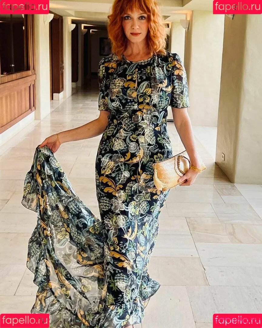 Christina Hendricks Onlyfans Photo Gallery 