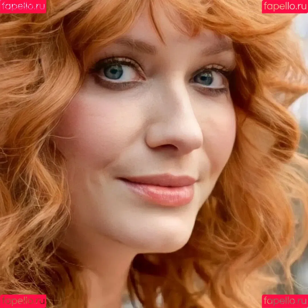 Christina Hendricks Onlyfans Photo Gallery 