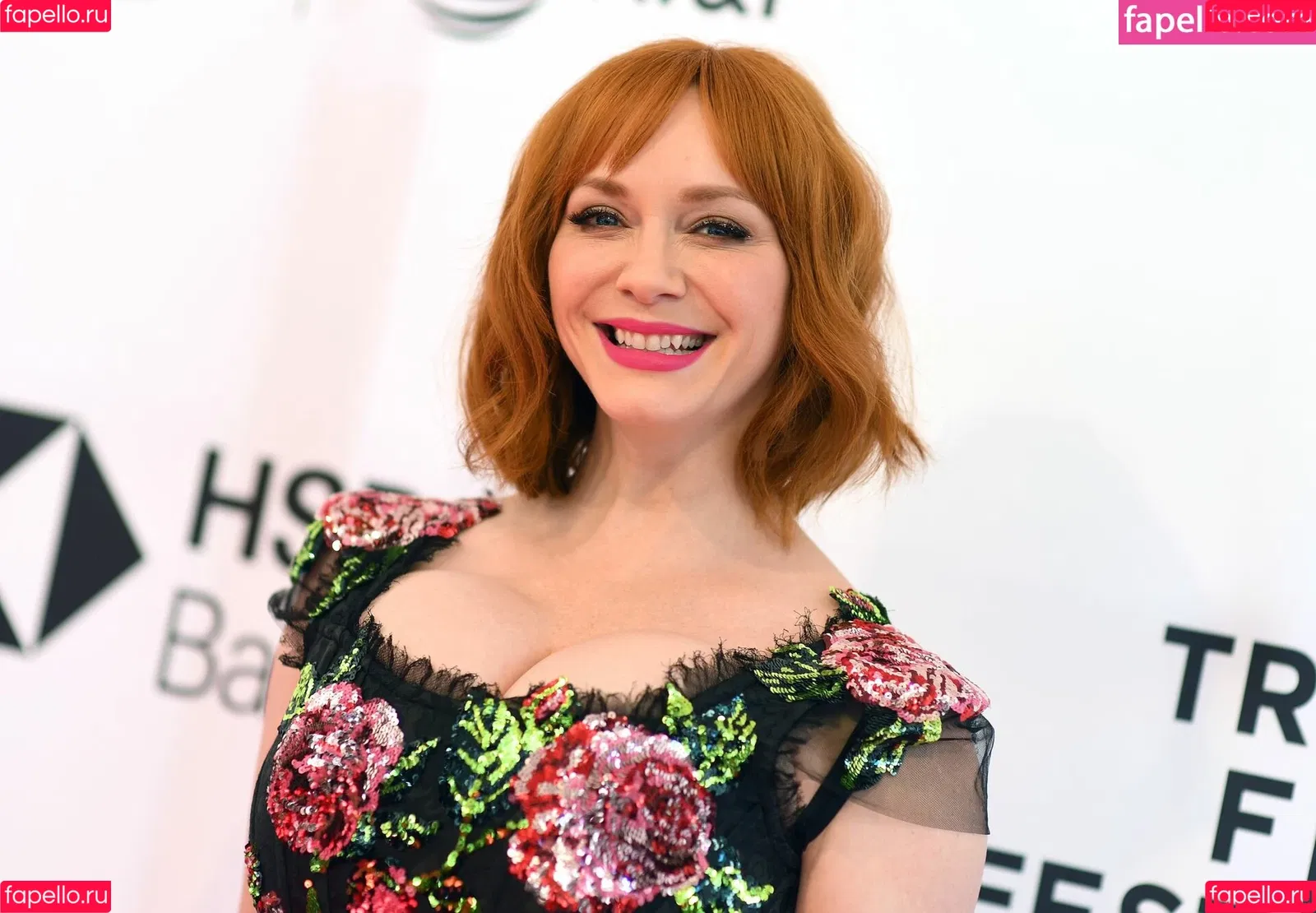 Christina Hendricks Onlyfans Photo Gallery 