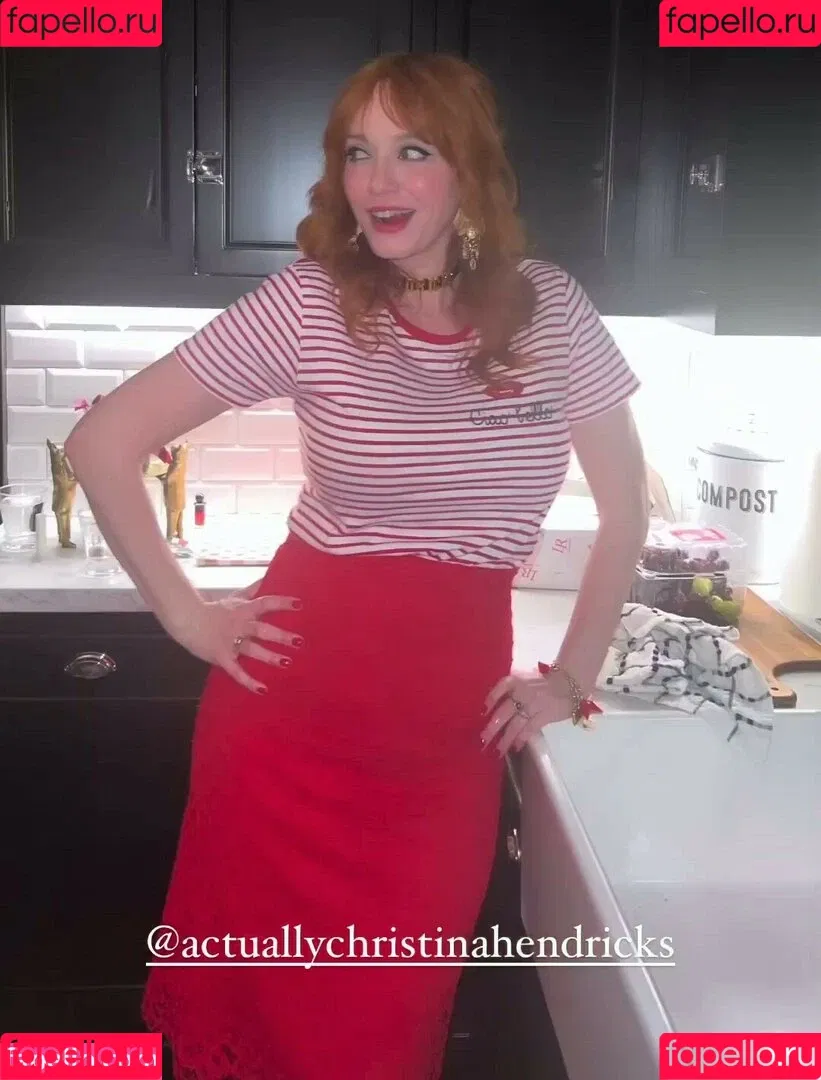 Christina Hendricks Onlyfans Photo Gallery 