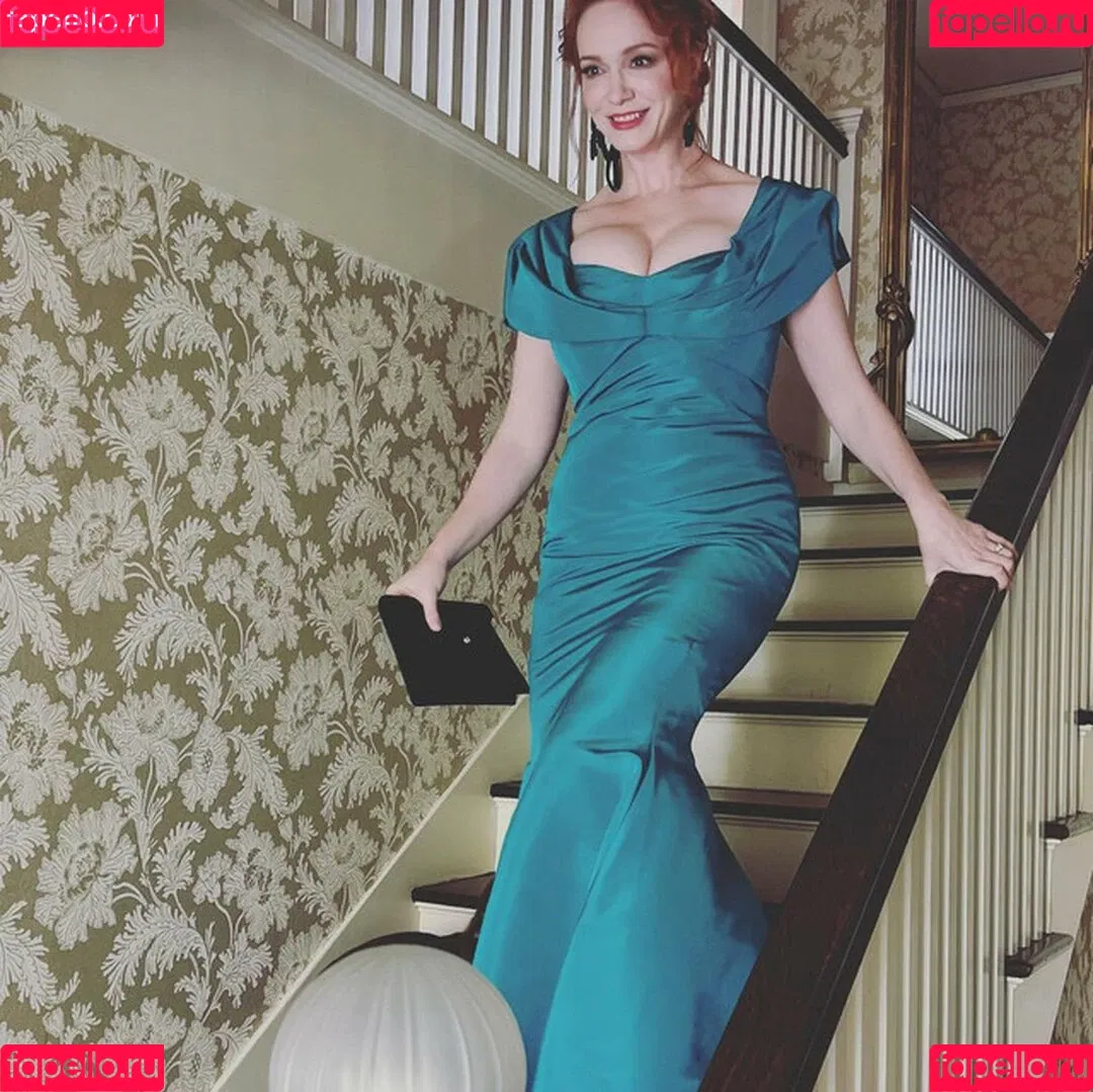 Christina Hendricks Onlyfans Photo Gallery 