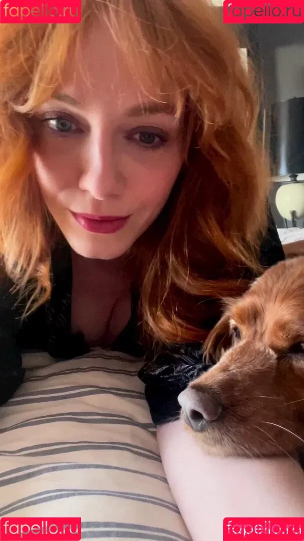 Christina Hendricks Onlyfans Photo Gallery 