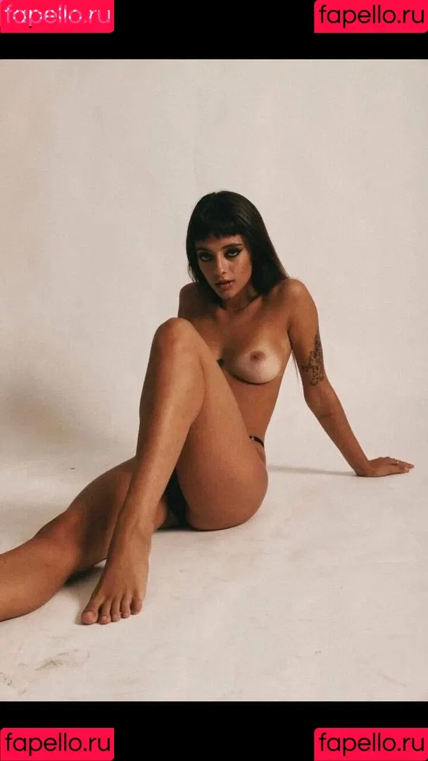 Greta Cozzolino Onlyfans Photo Gallery 