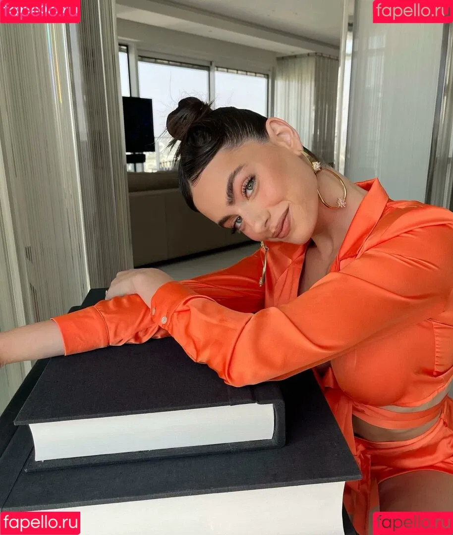 Yael Shelbia Onlyfans Photo Gallery 