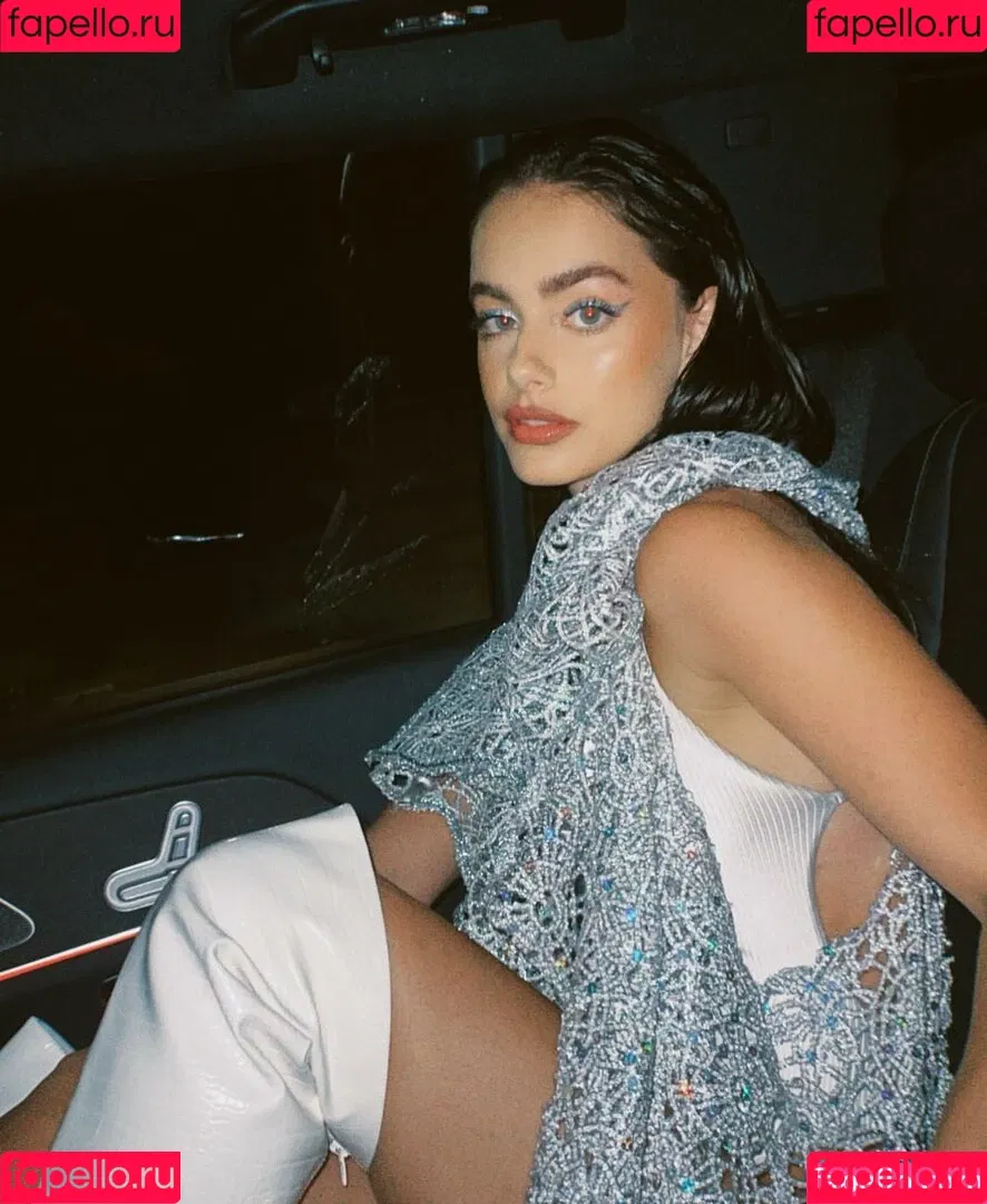 Yael Shelbia Onlyfans Photo Gallery 