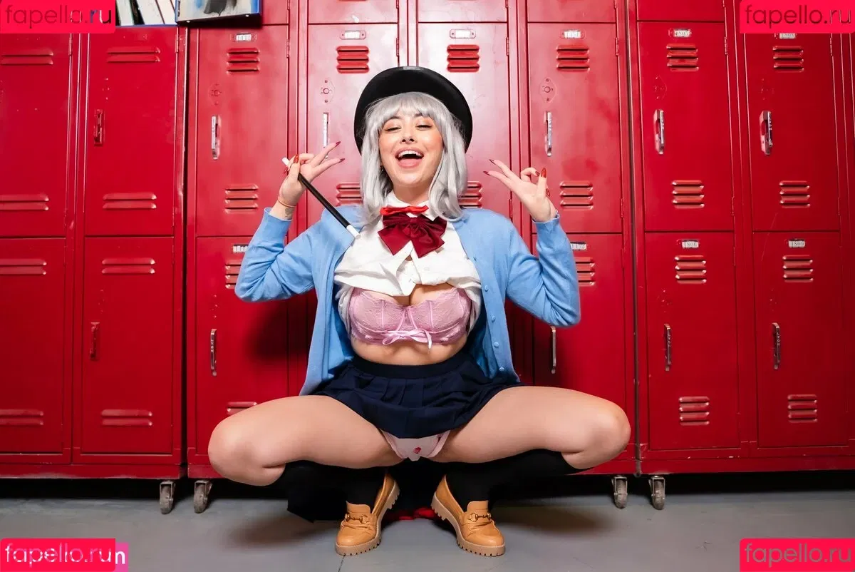 Chloe Surreal Onlyfans Photo Gallery 