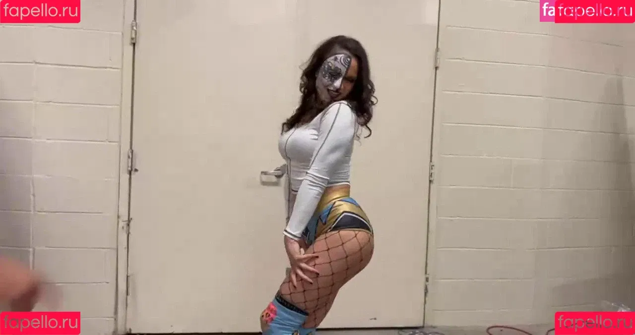 Thunder Rosa Onlyfans Photo Gallery 