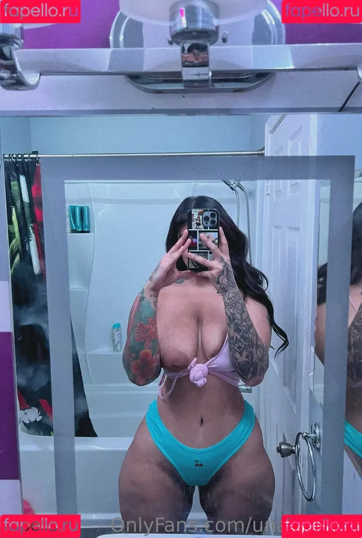 unamilfy22 Onlyfans Photo Gallery 