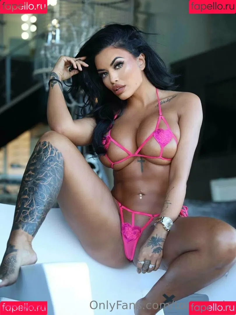 Toochi Kash Onlyfans Photo Gallery 