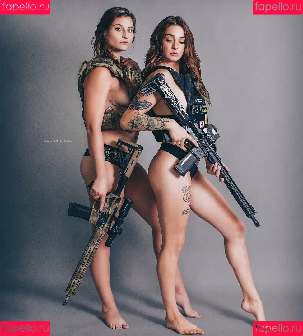 Girls With Guns Onlyfans Photo Gallery 