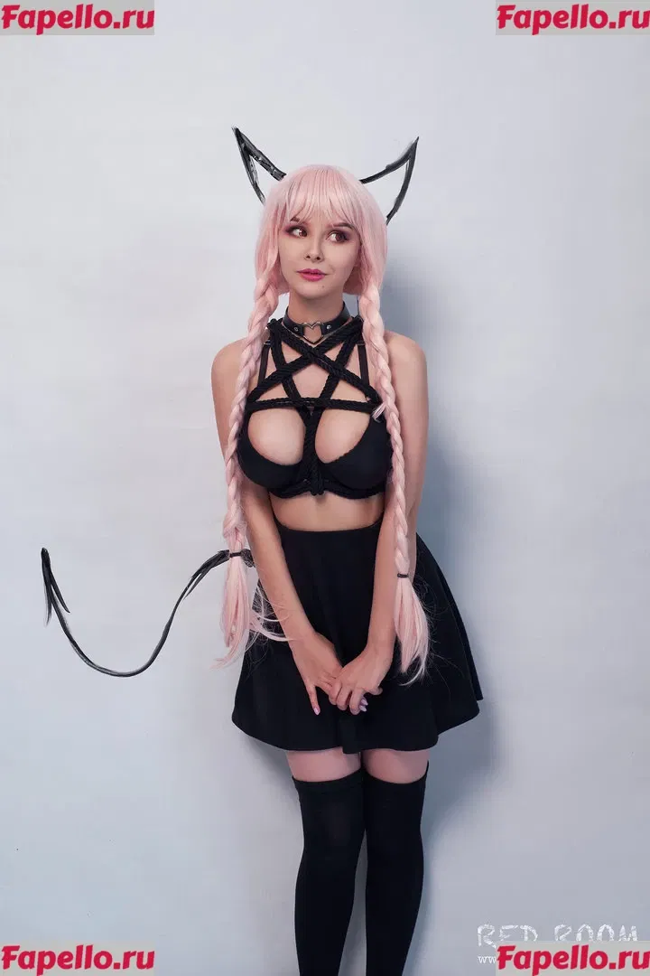 Disharmonica Onlyfans Photo Gallery 