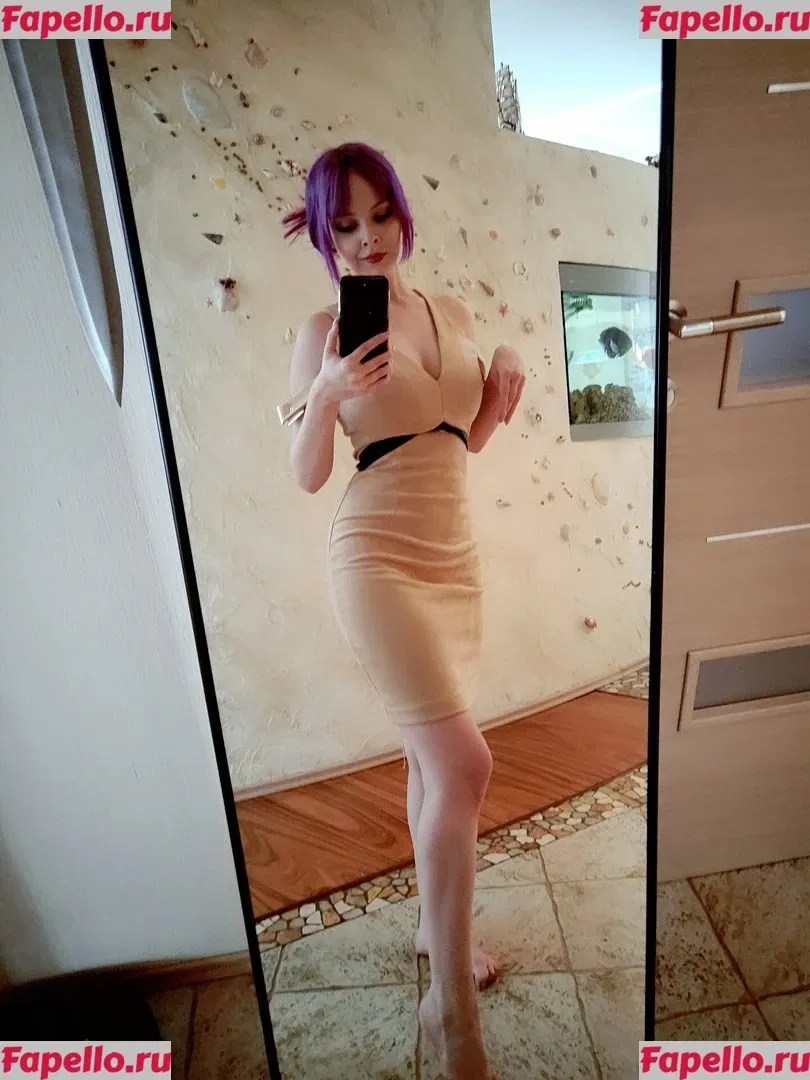 Disharmonica Onlyfans Photo Gallery 