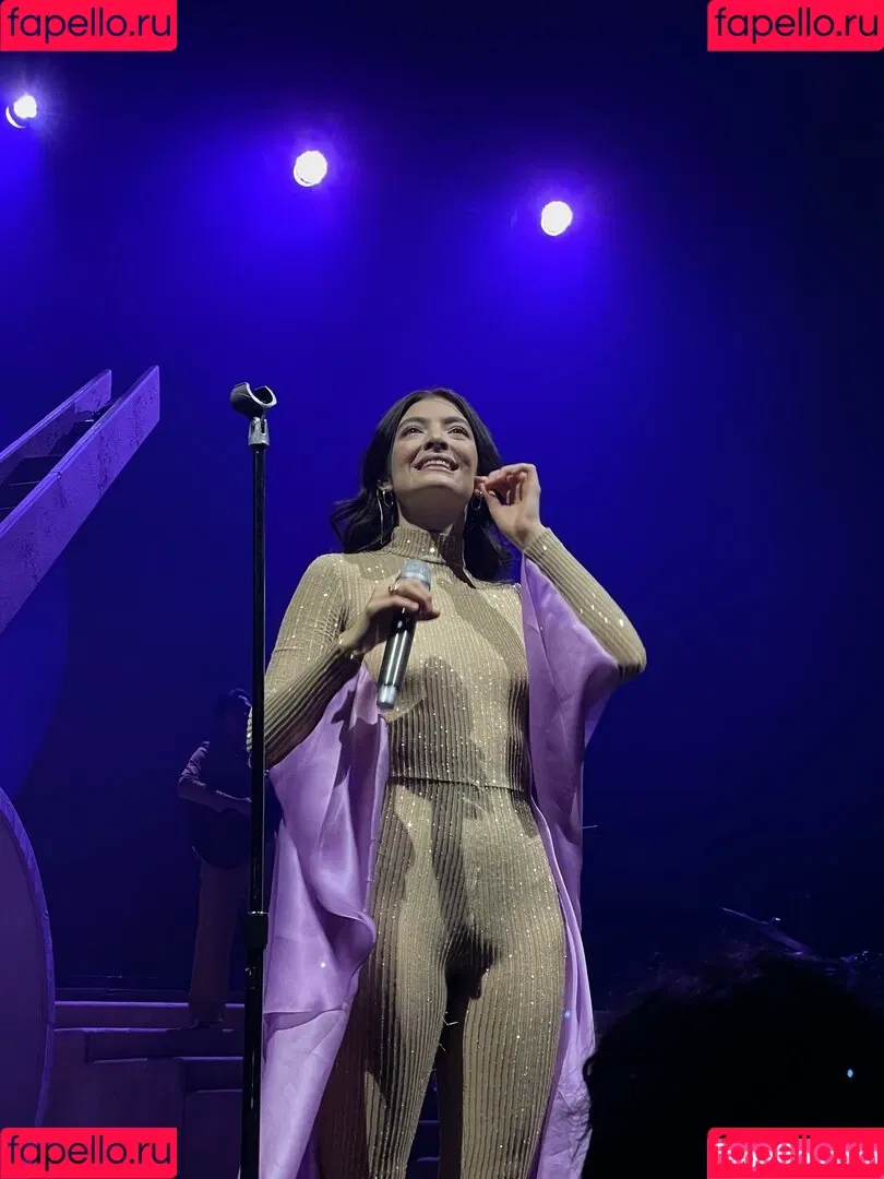 Lorde Onlyfans Photo Gallery 