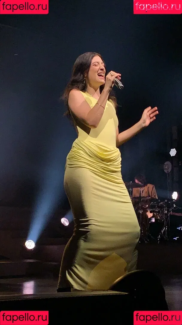 Lorde Onlyfans Photo Gallery 