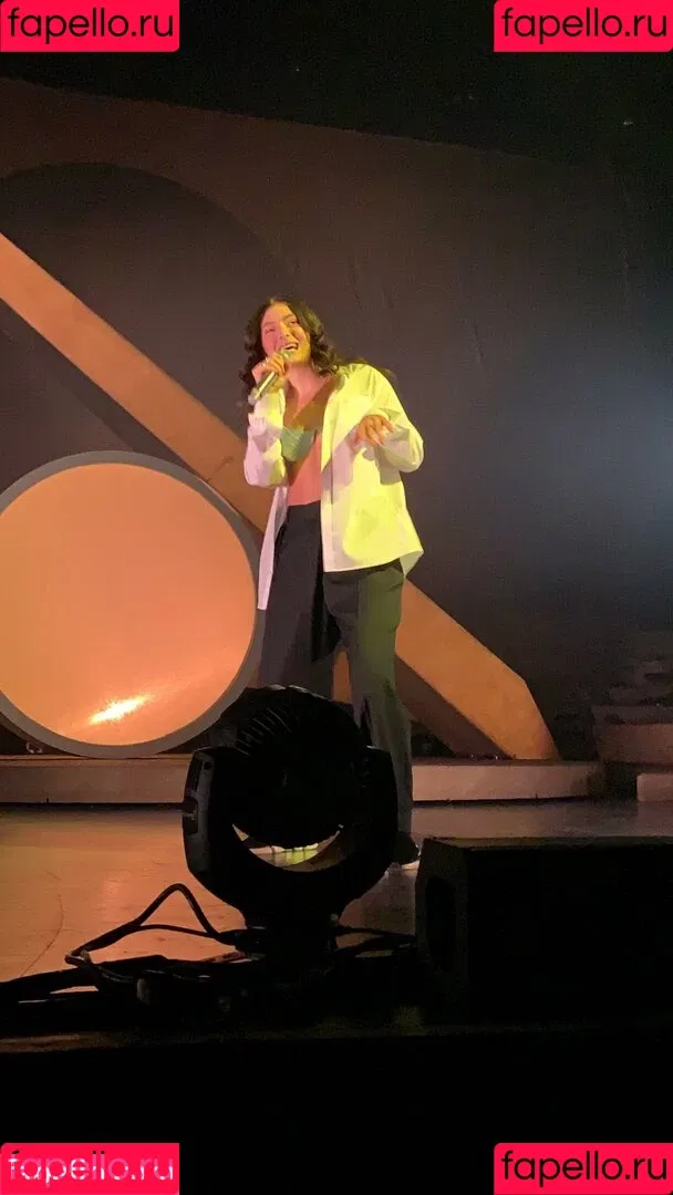 Lorde Onlyfans Photo Gallery 