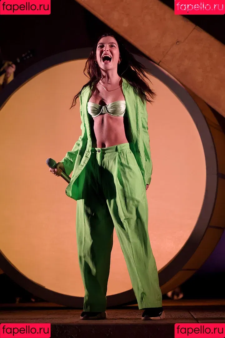 Lorde Onlyfans Photo Gallery 